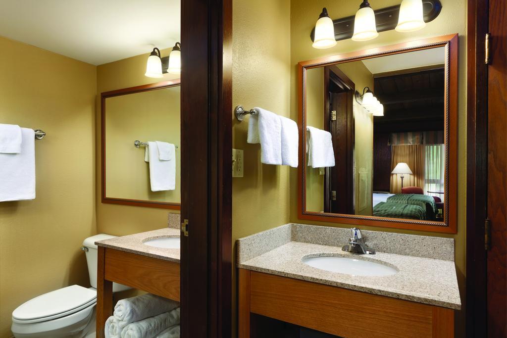 Hueston Woods Lodge And Conference Center College Corner 외부 사진