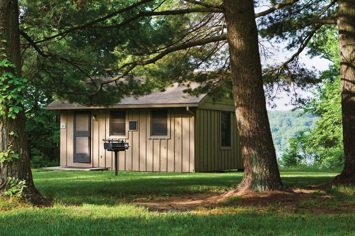 Hueston Woods Lodge And Conference Center College Corner 외부 사진