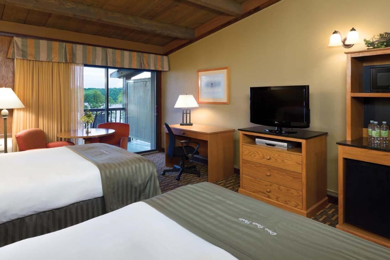 Hueston Woods Lodge And Conference Center College Corner 외부 사진